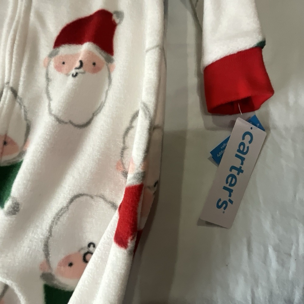 Carter's Santa/Christmas Footed Fleece Sleeper New - 18 Month - Picture 2 of 4